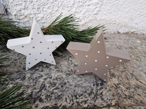 2 Sterne zum Aufstellen * Beige-Weiß * 10 x 2,5 cm * Pünktchen * Advent Weihnachten